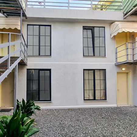 27 Apartmán Tirana