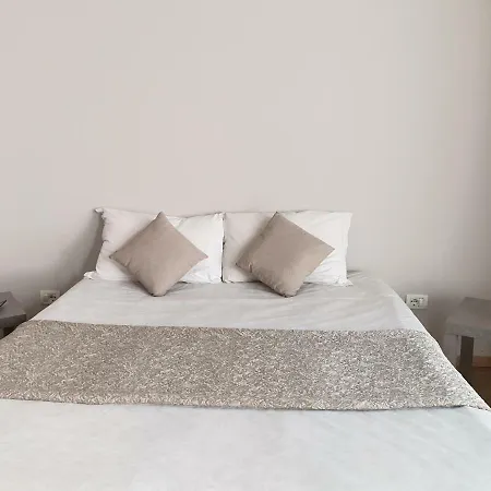 27 Apartment