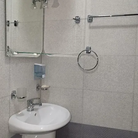 27 Apartment *