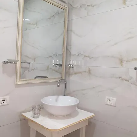 Apartment 27 Tirana